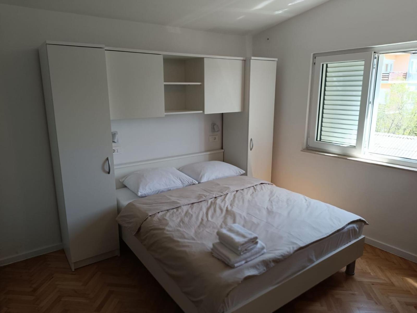 Diana Rooms And Apartments 스타리그라드 파클레니차 객실 사진